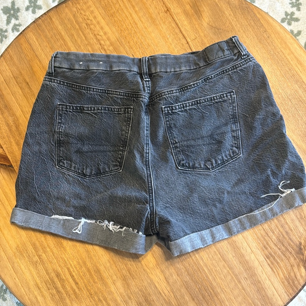American Eagle 12